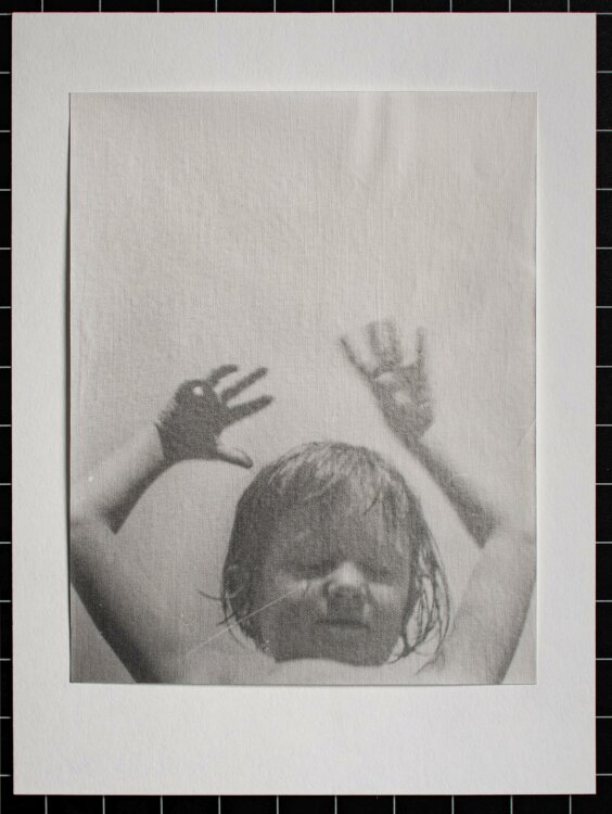Ursula Böckler - Kind - C-Print auf Leinwand - 1990