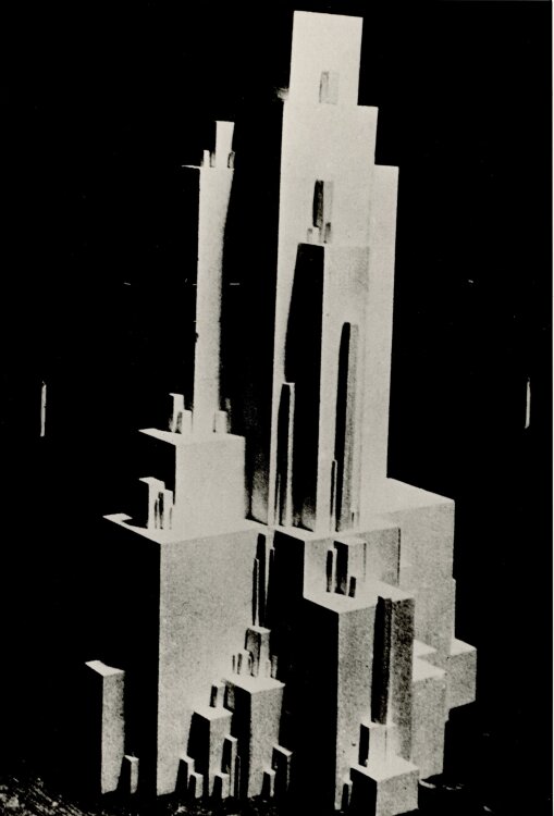 Unbekannt - Kazimir Malevich, Modell, Supramist Zeta - Fotografie, Reproduktion - o.J.