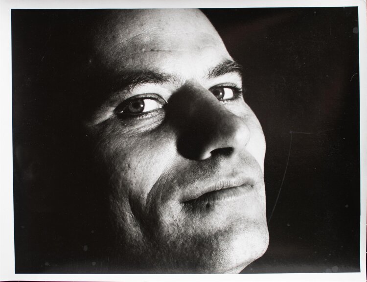 Uwe J. Haack - Männerporträt Thomas" - 1992 - Fotografie"