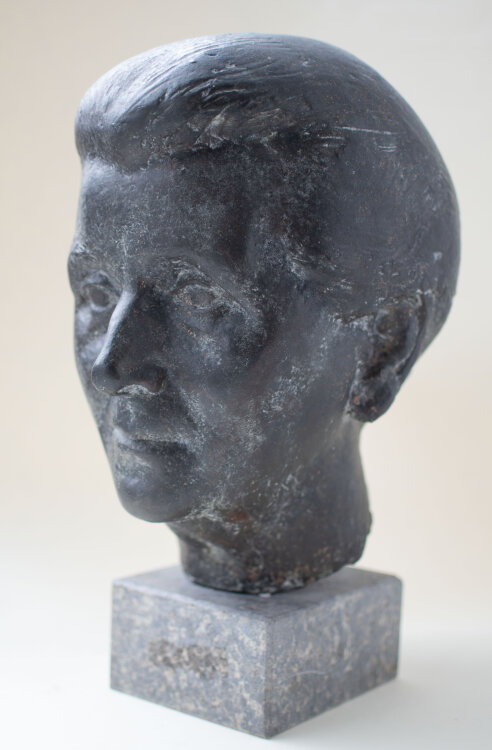 unbekannt - Porträt Amalie Drexel, geborene Graf - 1966 - Skulptur