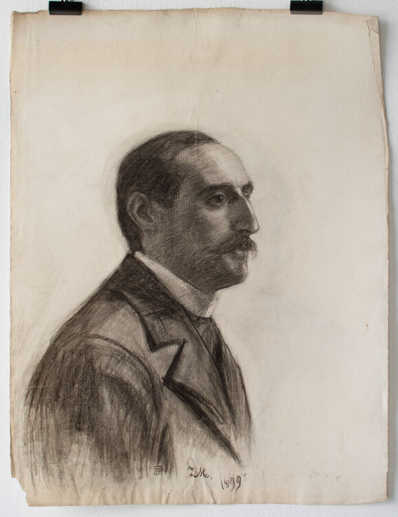 Zofia Mierzejewska - Profil eines Herren nach rechts - 1899 - Kohlestift auf geripptem Ingres-Bütten mit Wasserzeichen Ingres 1862" und Wappen "CF" mit Hermesstab"