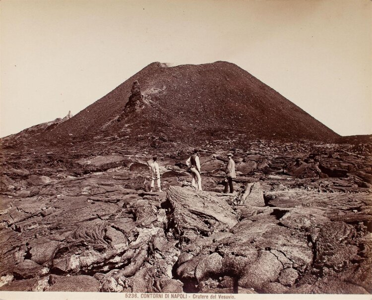 Unbekannter Künstler - Cratere del Vesuvio, Neapel - Fotografie - o. J.