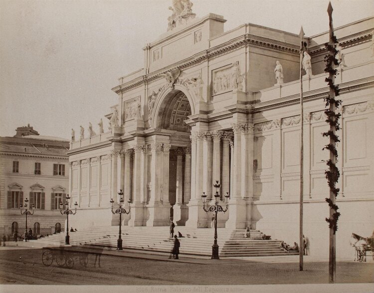 Unbekannter Künstler - Palazzo delle Esposizioni, Rom - Fotografie - o. J.
