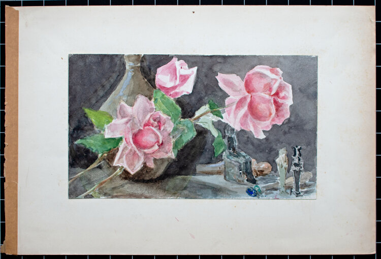 Unbekannt - Stillleben mit Rosen und ägyptischen Figuren - undatiert - Aquarell über Bleistift