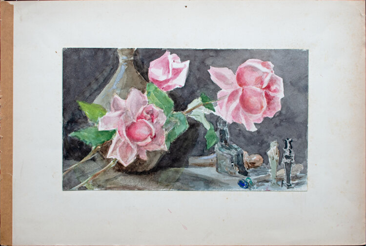 Unbekannt - Stillleben mit Rosen und ägyptischen Figuren - undatiert - Aquarell über Bleistift