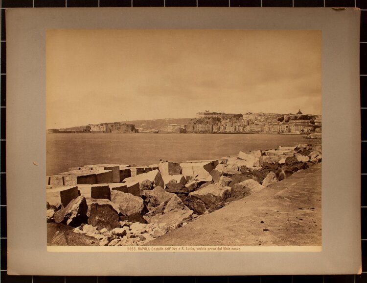 Giacomo Brogi - Castel dellOvo, Neapel - Fotografie - 19. Jh.