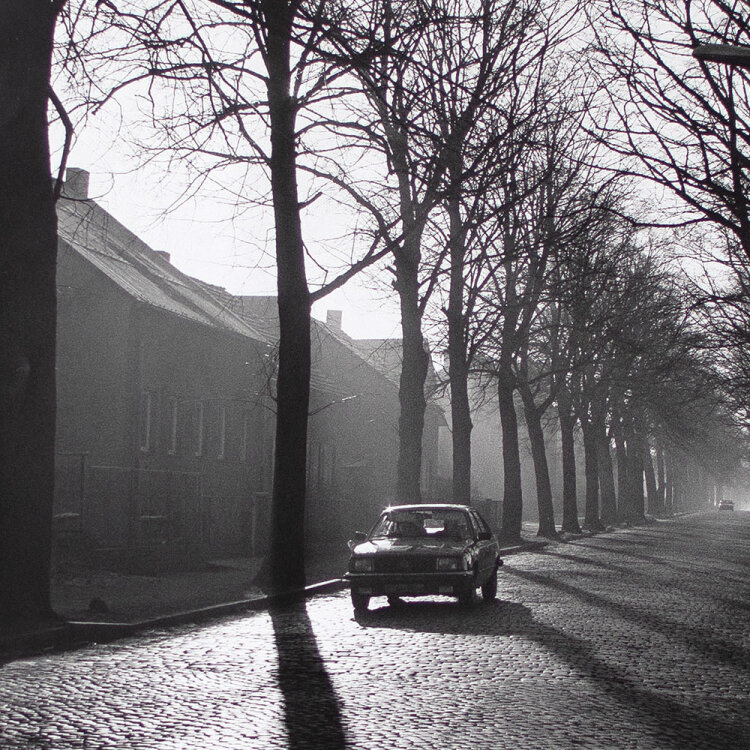 Gisela Franke - Dorfstraße Groß-Ziethen - 1990 - Schwarz-Weiß-Fotografie