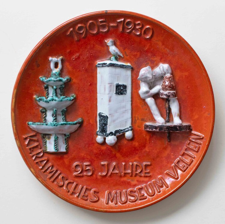 Rula Kunstkeramikwerkstatt  Velten - Jubiläumswandteller 1905-1930, 25 Jahre Keramisches Museum Velten - um 1930 - handbemalte Keramik