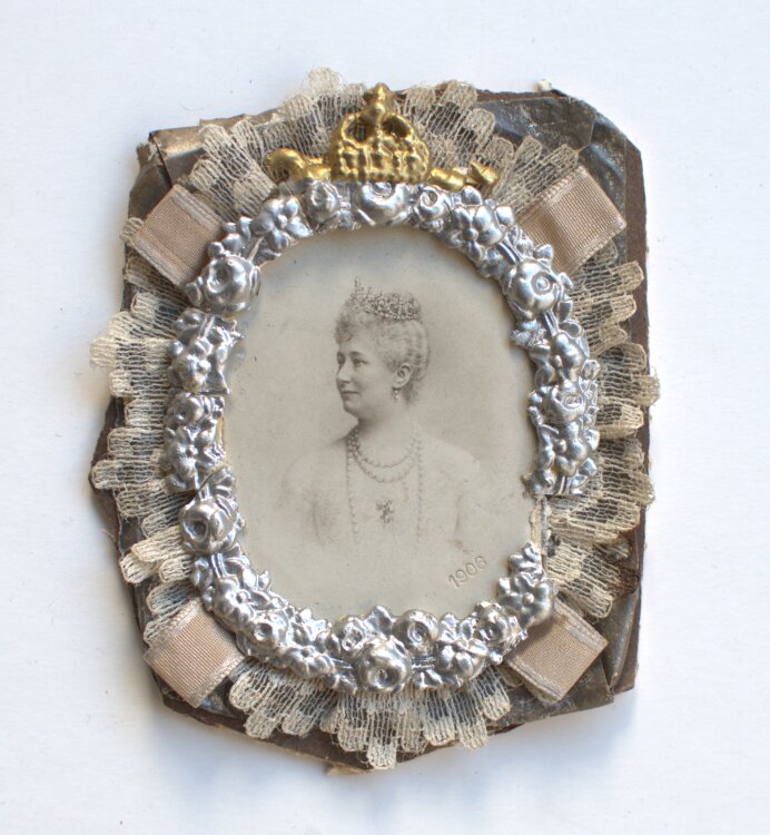 Unbekannt - Kaiserin Auguste Viktoria - 1909 - Spitze,...