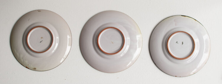 Hildegard Delius - Set aus 3 Tellern - Ca. 1931 - Keramik, handbemalt