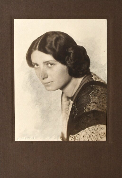 Franz Schmelhaus - Porträt Emmay Krüger - um 1910 - Fotografie