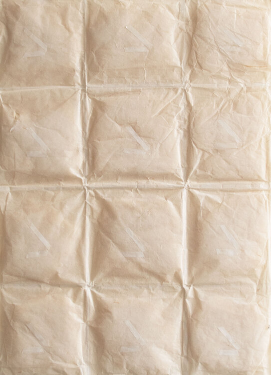 Lore Bert - Kissenraster - 1989 - Japanpapier, Watte